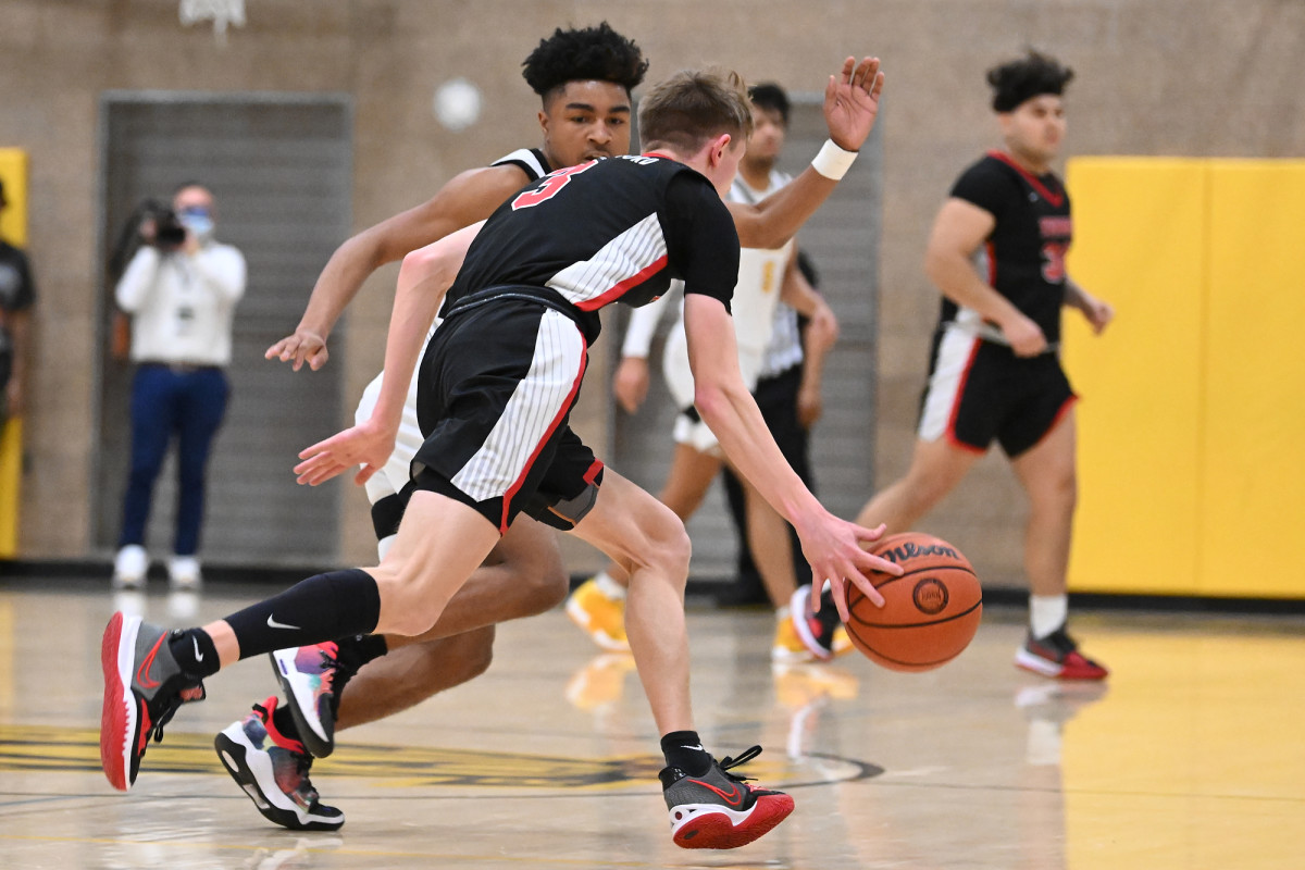 Roosevelt North Medford boys basketball Leon Neuschwander 23